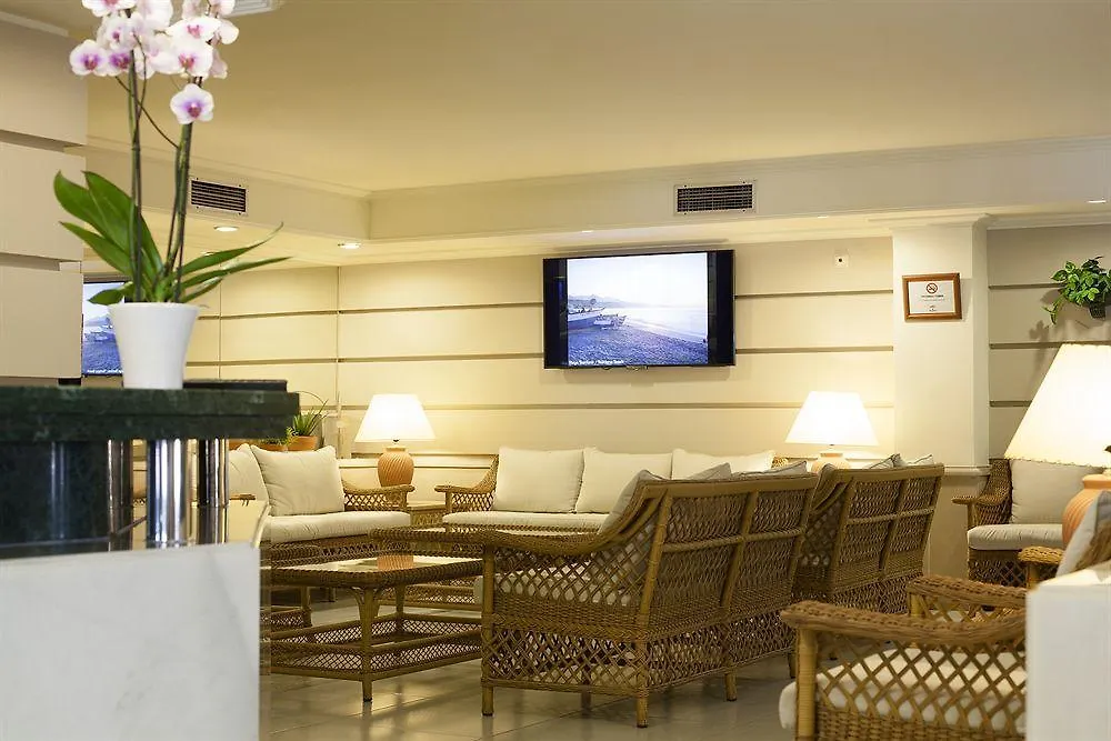 Apartamentos Plaza Cavana 5 Nerja 0*,  Hiszpania