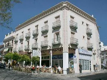 Apartamentos Plaza Cavana 5 Nerja 0*,