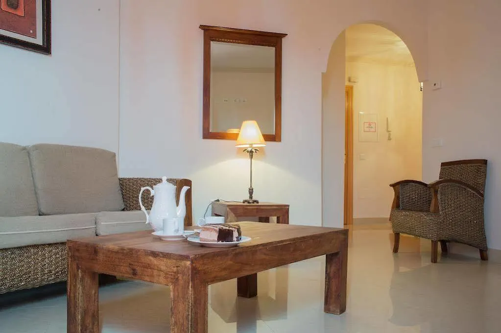 Apartamentos Plaza Cavana 5 Nerja Hiszpania