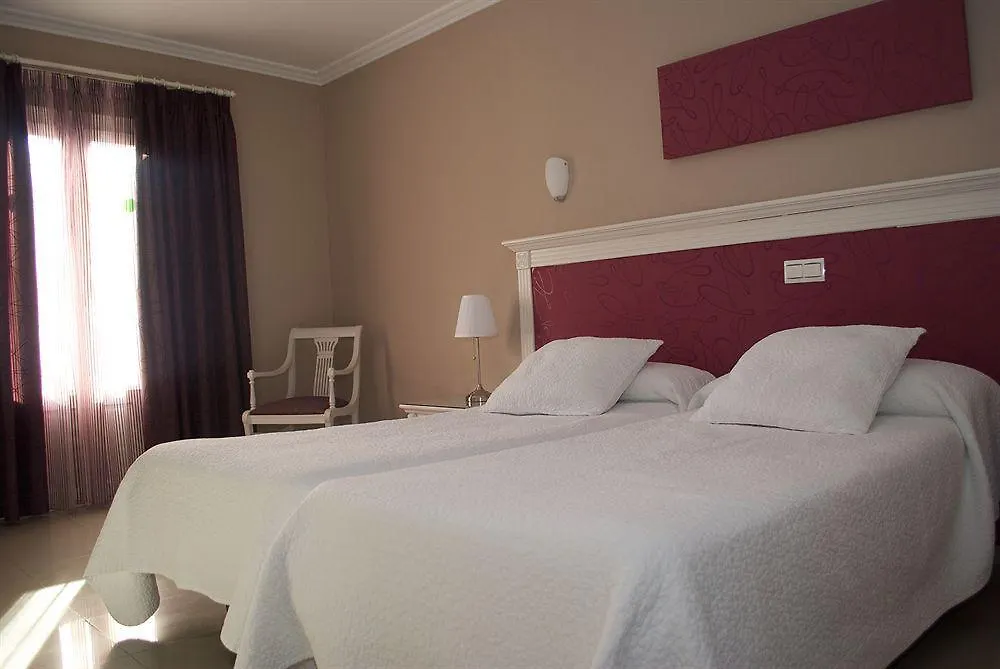 Hotel Apartamentos Plaza Cavana 5 Nerja