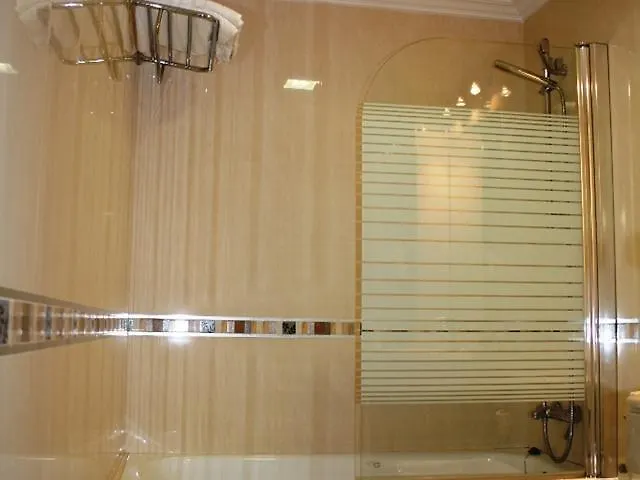Apartamentos Plaza Cavana 5 Nerja