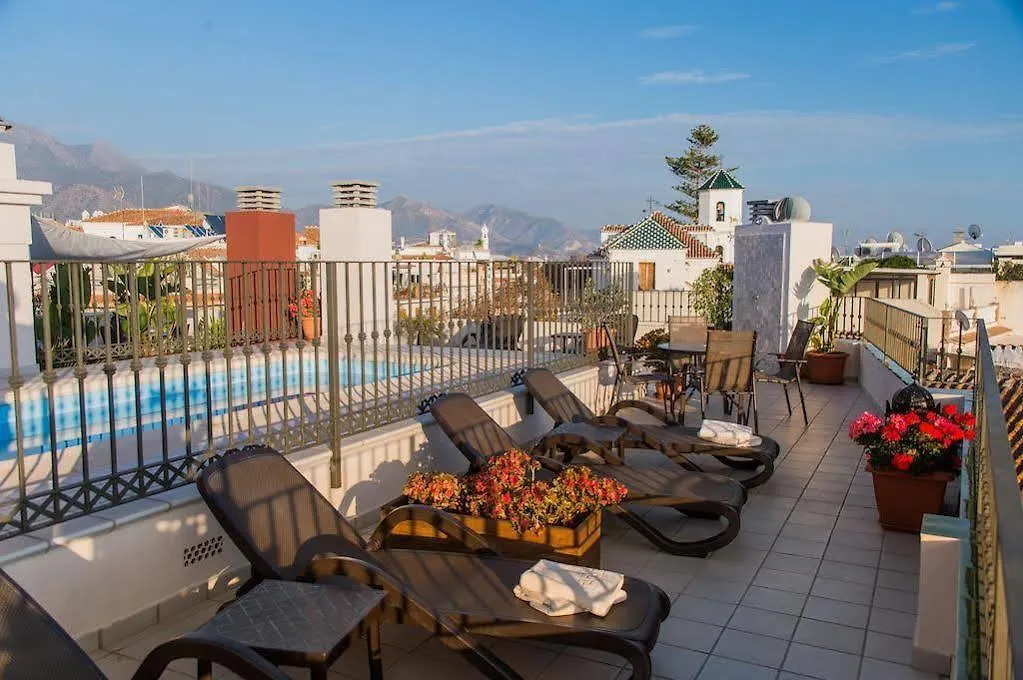 Apartamentos Plaza Cavana 5 Nerja 0*,